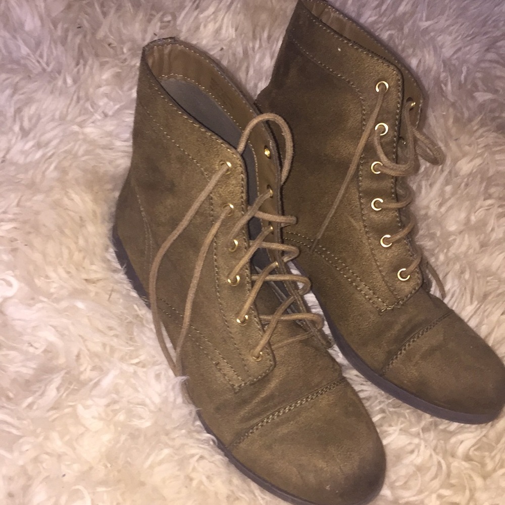 boots